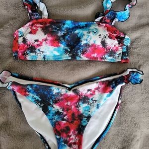 No Boundaries Ruffled Bikini Sz M/L